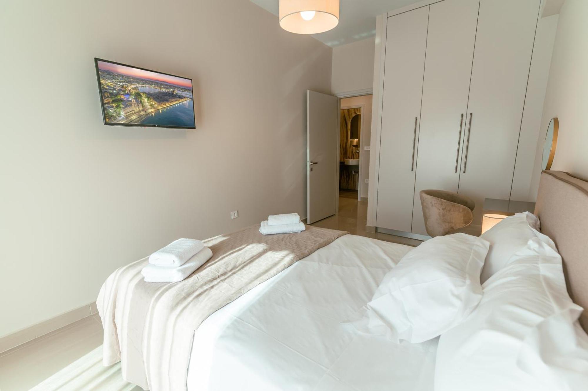 Brand New Elegant Suite Platánion Exterior foto